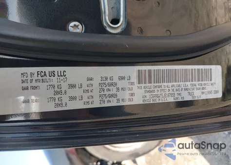 2018 Ram 1500 Limited 4X2 6'4 Box из США, поврежденный, VIN 1C6RR6WT5JS187959